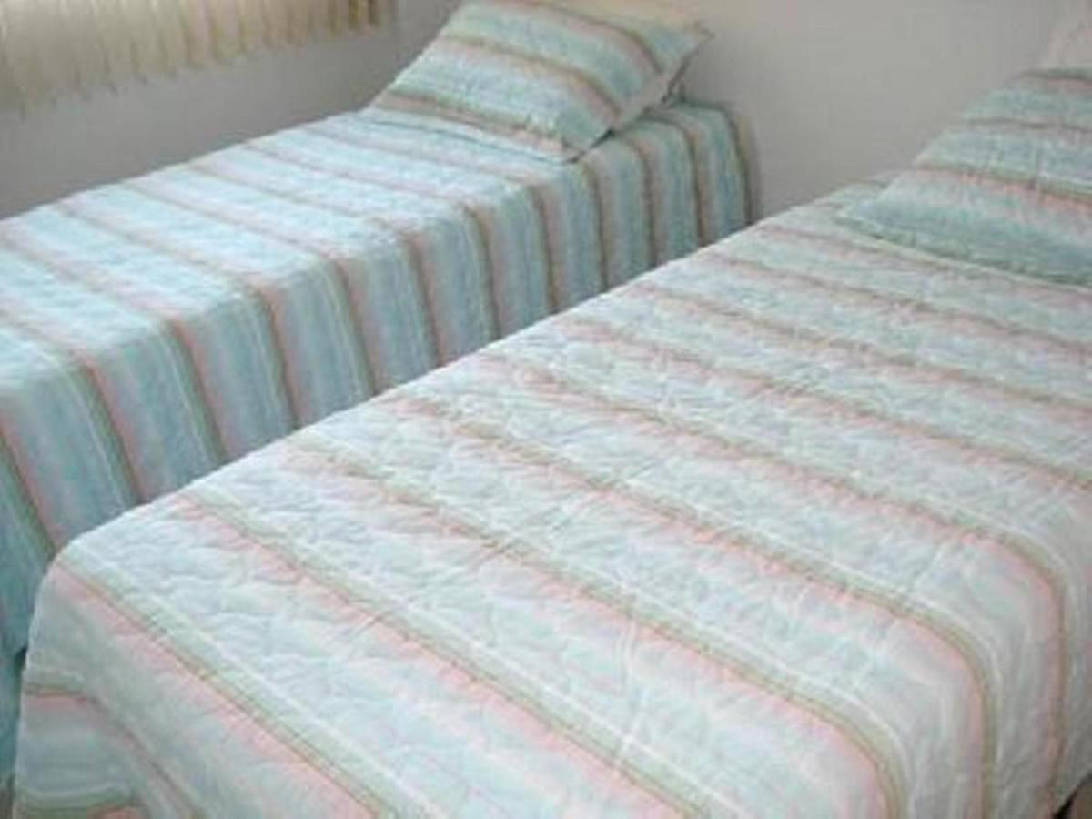 Flats Service Bueno Apartment *
